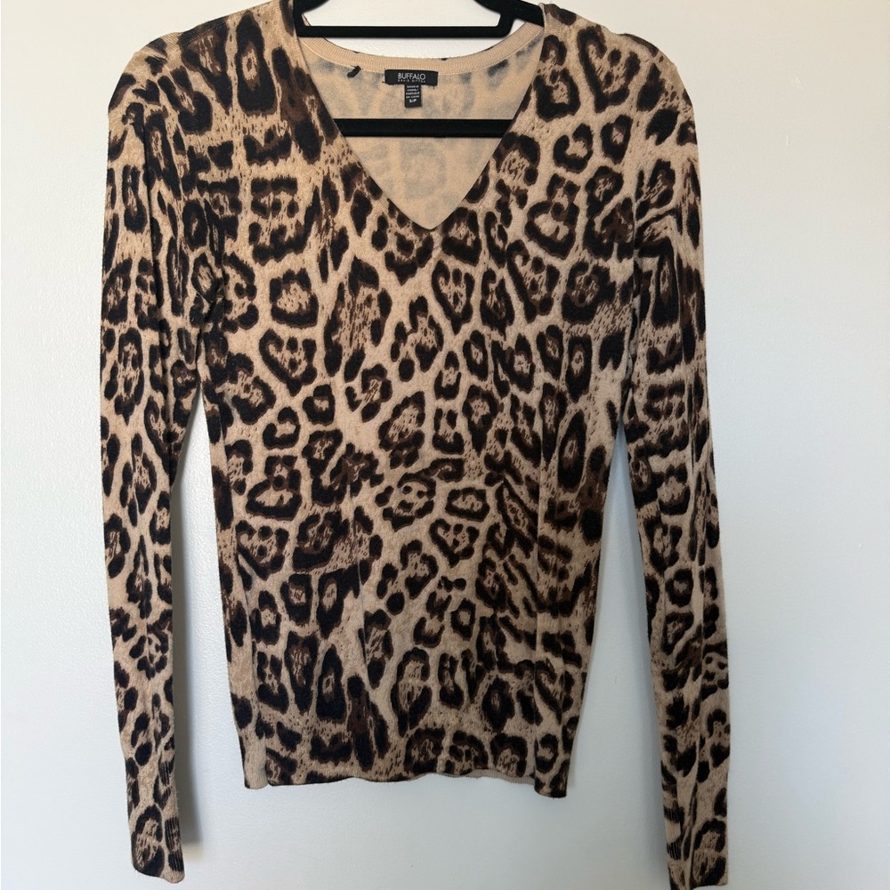 Leopard Print Long Sleeve Sweater